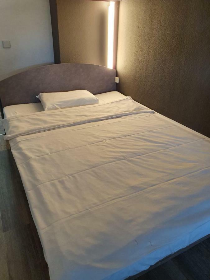 Ibis Budget Erfurt Ost Hotel Bagian luar foto